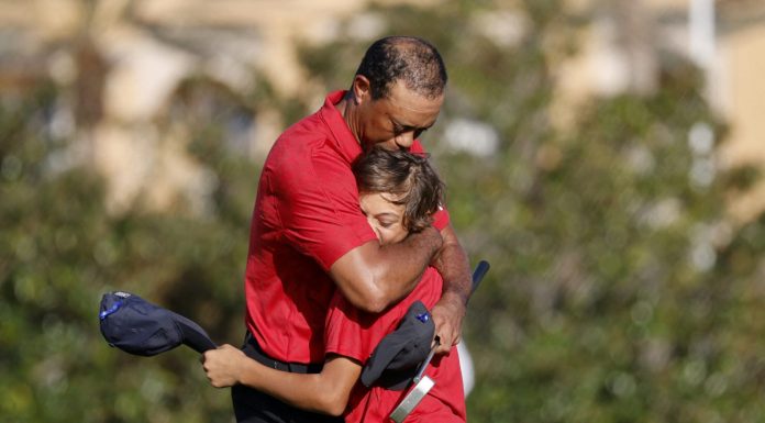 Tiger è tornato in gioco… con il figlio Charlie